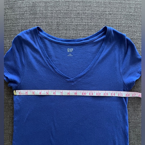 GAP Women's Classic Cotton Preppy Casual Blue V-Neck Short Sleeve Tee Small - Picture 7 of 9